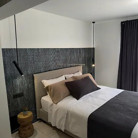 Valantina'S & Mannouel Lardos Luxury Villas Exterior photo