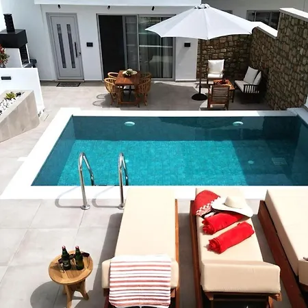 Valantina'S & Mannouel Lardos Luxury Villas Exterior photo