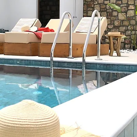 Valantina'S & Mannouel Lardos Luxury Villas Exterior photo