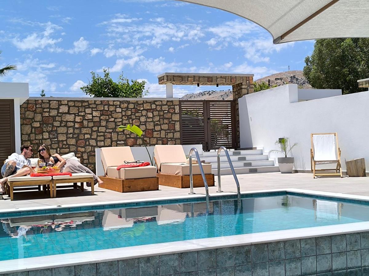 Valantina's & Mannouel Luxury Villa Lardos